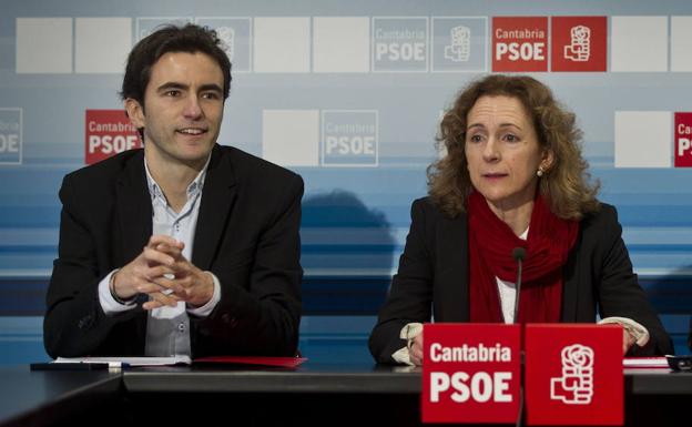 La senadora cántabra del PSOE vota en contra de los cambios en las electrointensivas que pide el Gobierno regional