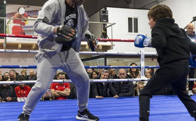 Inaugurada en Soto de la Marina la nueva sede de la Federación Cántabra de Boxeo