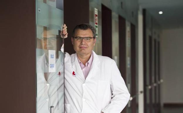 El servicio de Psiquiatría de Valdecilla da apoyo a sanitarios, pacientes y familias