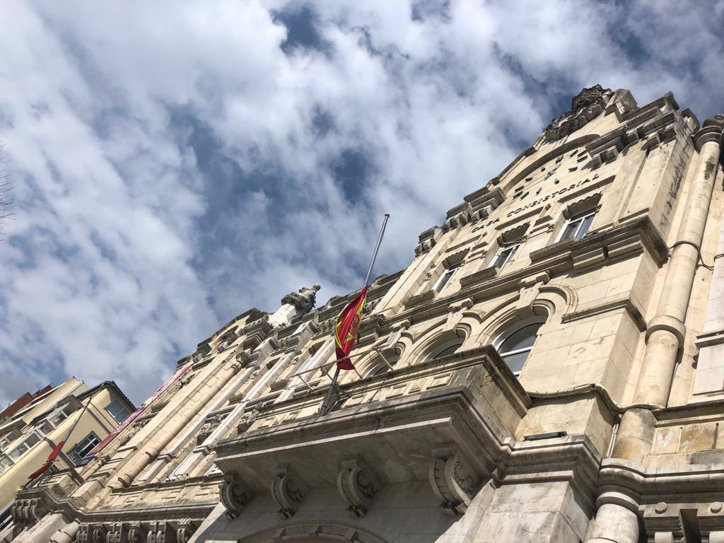 La nieve y el frío se alían con el endurecimiento de las medidas de confinamiento en Cantabria