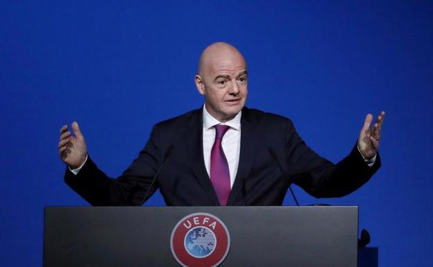 Infantino, presidente de la FIFA: «Ningún partido vale una vida»