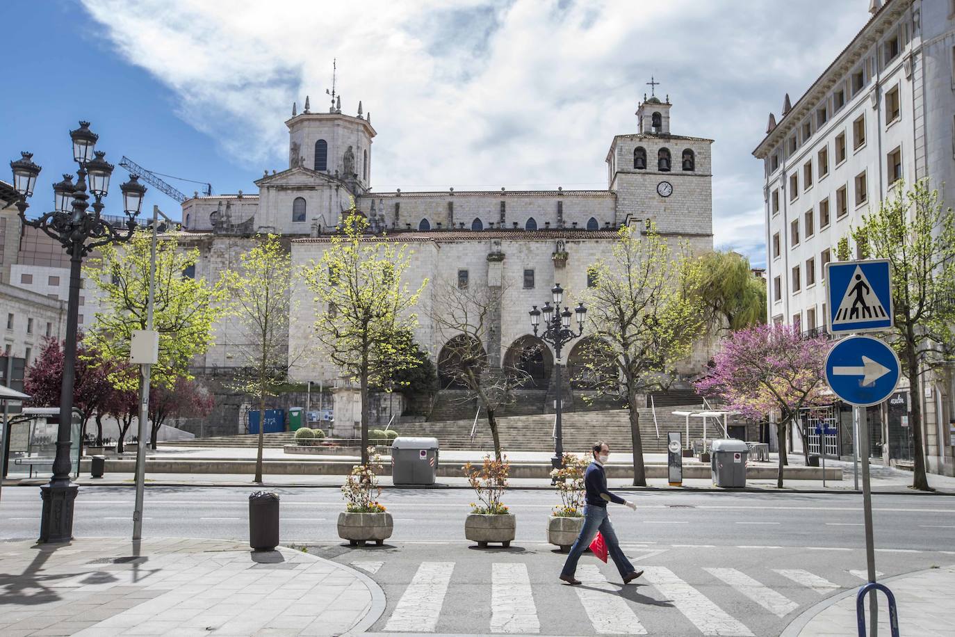 Una Semana Santa sin gente en las calles de Cantabria