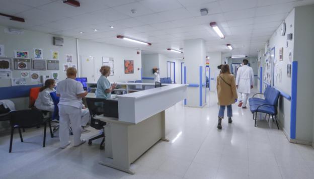 Los hospitales inician «el difícil retorno» de la actividad suspendida por Covid-19