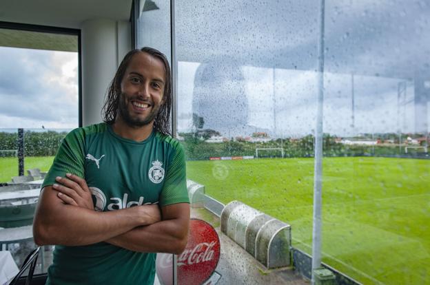 Mario: «Lo más bonito es jugar con los estadios llenos. Sin afición no va a ser lo mismo»