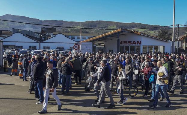 Nissan en Los Corrales retoma hoy la actividad con un pequeño porcentaje de plantilla