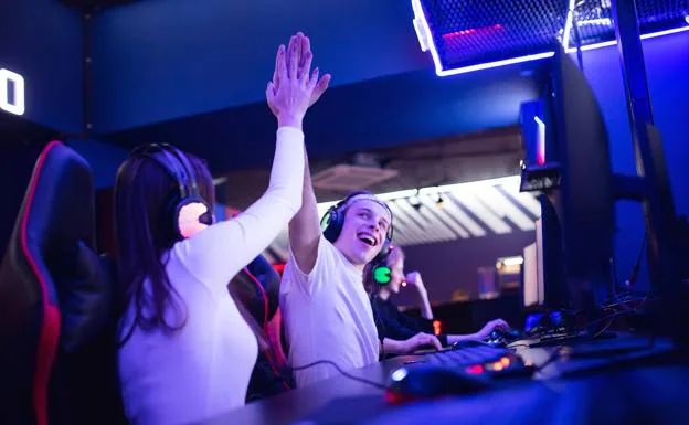 Nace Ween, la nueva plataforma de videojuegos y competiciones eSport para todos los que no somos unos Pros