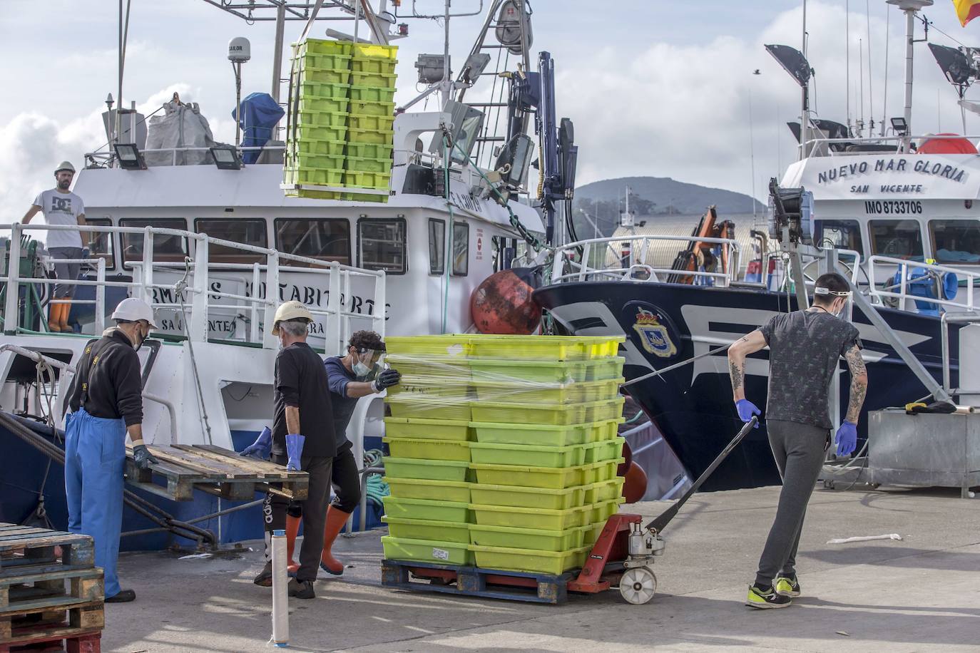 Los pescadores cántabros que trabajan en la costera del bocarte serán sometidos a test rápidos