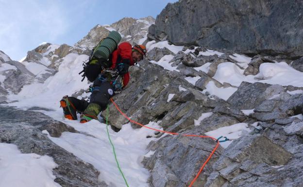 Eduardo González Amandi: «Picos de Europa, como el Cholatse, te dejan el cuerpo del revés»