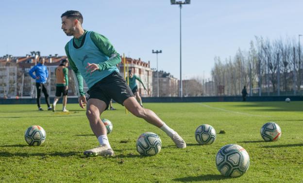 El fútbol español ya puede realizar test y entrenamientos individuales desde hoy