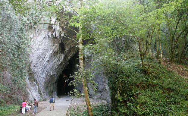 Cultura licita las obras del centro de visitantes de la cueva de Cullalvera, en Ramales