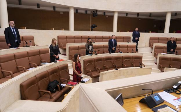 Mazón advierte de que el PRC votará no a una nueva prórroga si se perjudica a Cantabria