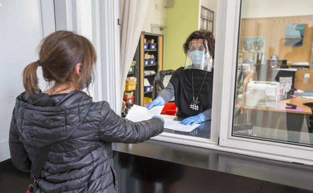 Todos los colegios e institutos piden de forma unánime no reabrir el día 25