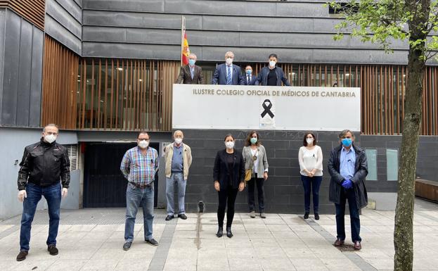 Homenaje en el Colegio de Médicos de Cantabria al medio centenar de facultativos fallecidos por coronavirus