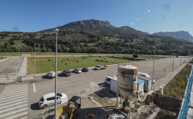 El Gobierno de Cantabria concede una ayuda de un millón de euros para la piscifactoría de Ramales