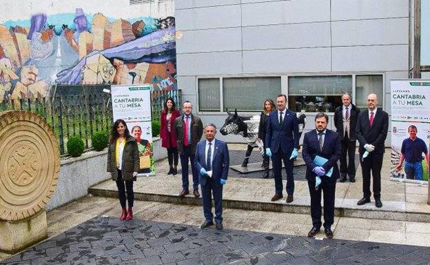 El Gobierno lanza una campaña para comercializar productos cántabros en 140 supermercados