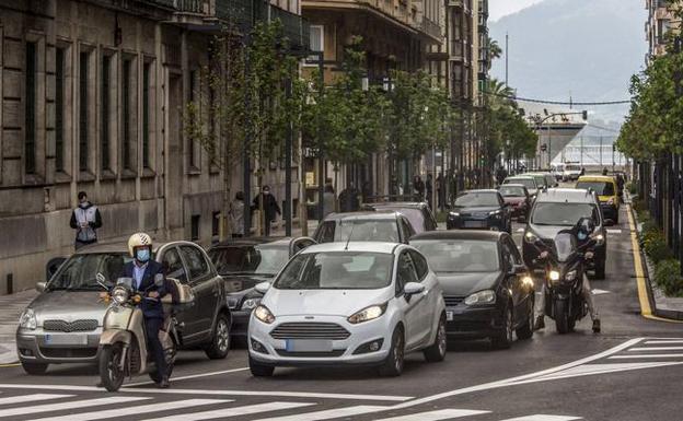 Aquella realidad, que tenía algo de permanente madrugada de domingo, ya es historia