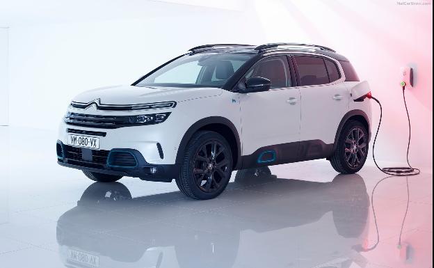 Nos subimos al Citroën C5 Aircross, ahora con motor gasolina PureTech 130 CV