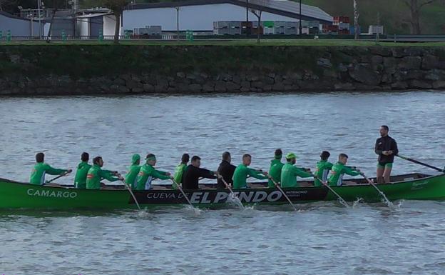 Camargo propone un plan alternativo para recuperar los premios y poder celebrar su regata