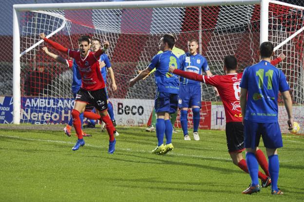 El Laredo valora no jugar el play off exprés de ascenso a Segunda B