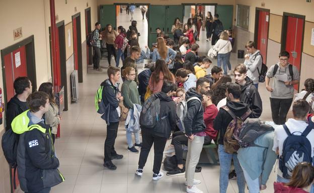 La EBAU se extenderá por 15 municipios en 192 aulas con un máximo de 15 alumnos en cada una y con mascarilla