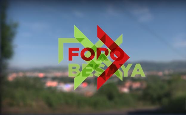 En directo, López Estrada y Javier Carrión en el Foro Besaya