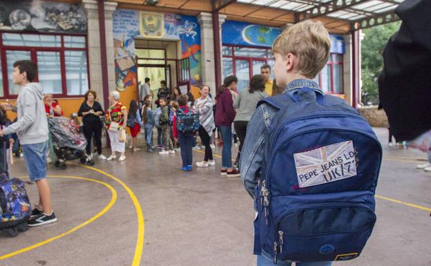 Educación priorizará la docencia presencial en Infantil, Primaria y ESO