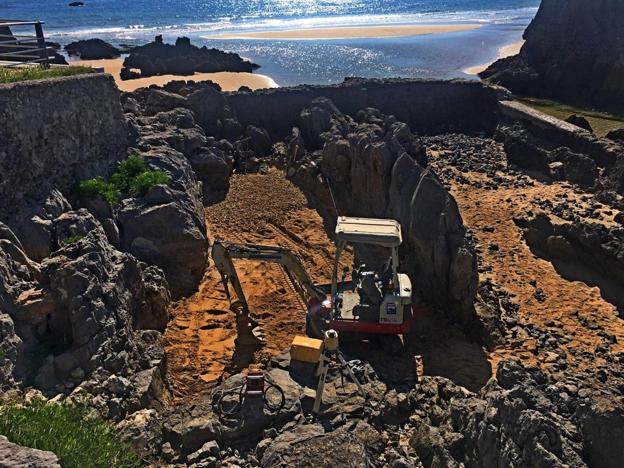 La transformación de los viveros de Isla en piscinas de agua salada va tomando forma