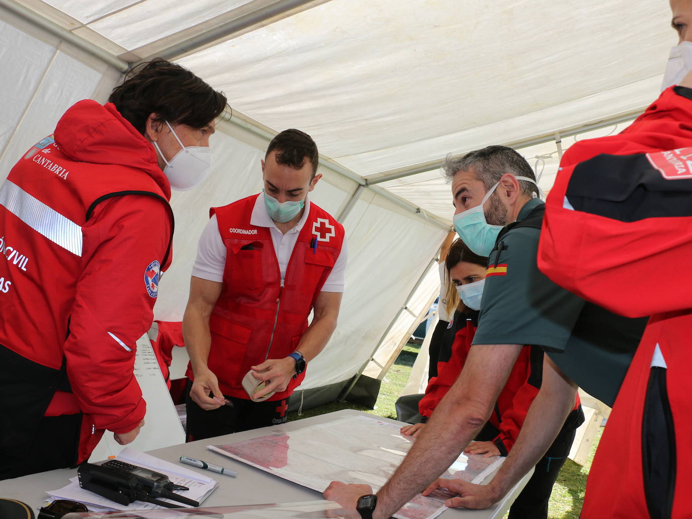 Continúa la búsqueda