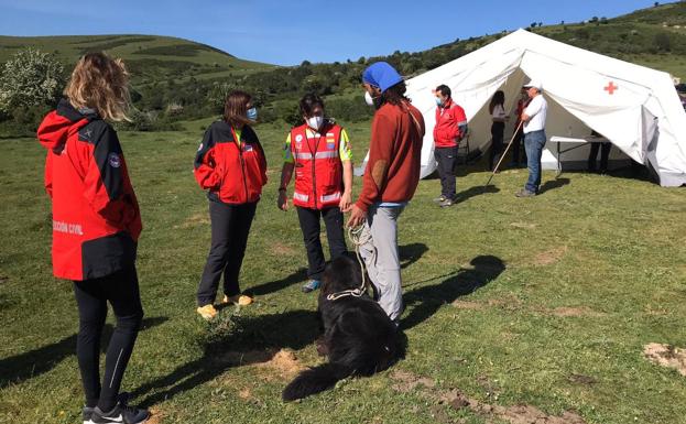 Una semana sin Alejandro: Más de mil personas se han sumado ya a la búsqueda del joven en los montes de Campoo