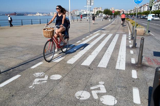 Cantabria ConBici propone tres ejes ciclistas que conecten todo Santander