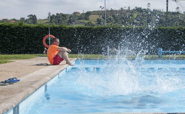 Camargo mantendrá cerradas todas las piscinas del municipio todo el verano