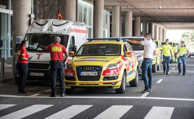 Todos los pasajeros que volaron junto a un contagiado a Lanzarote dan negativo