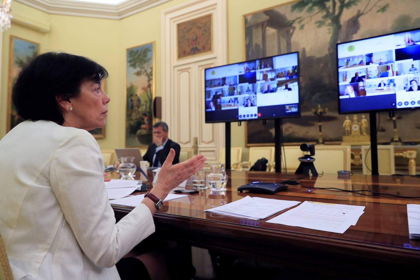 Cantabria acepta la 'vuelta al cole' en septiembre con grupos de 20 alumnos y sin mascarilla en las aulas