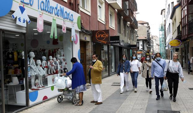 Comercio de Torrelavega: más dudas que ventas