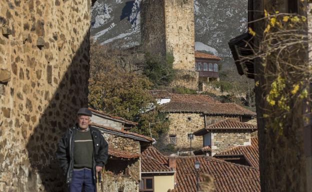 Camaleño da el visto bueno al Plan Especial para el conjunto histórico de Mogrovejo