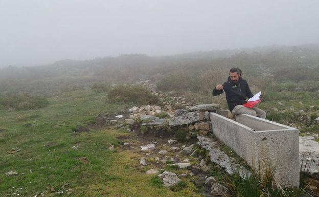 Red Cambera investiga la mortalidad de anfibios por el hongo 'comesalamandras' en la Cordillera Cantábrica