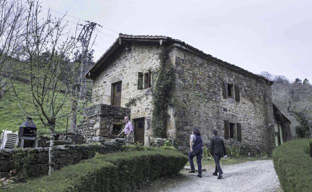 Las reservas hoteleras están ya en el 40% y crece la demanda de casas rurales