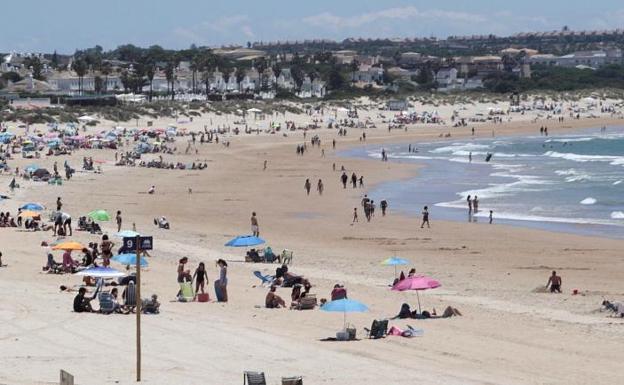 Dos de cada tres españoles descartan irse de vacaciones según el CIS