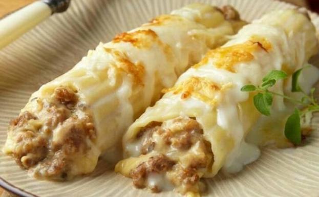 Así se hacen unos ricos canelones de pollo