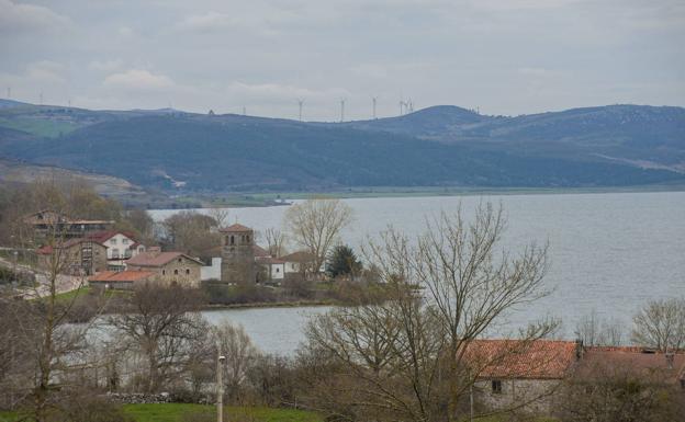Aragón estudiará «cualquier tipo de medida legal» contra el trasvase de agua del Ebro a Cantabria
