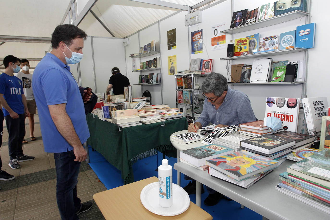Torrelavega inaugura su feria del libro con 22 expositores