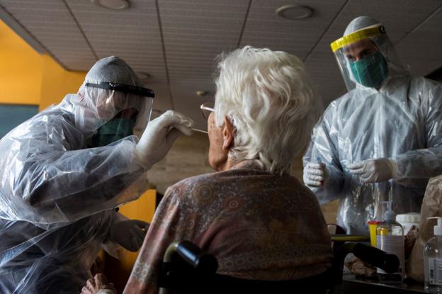 «El cierre de los centros de salud no fue una decisión acertada para las residencias»