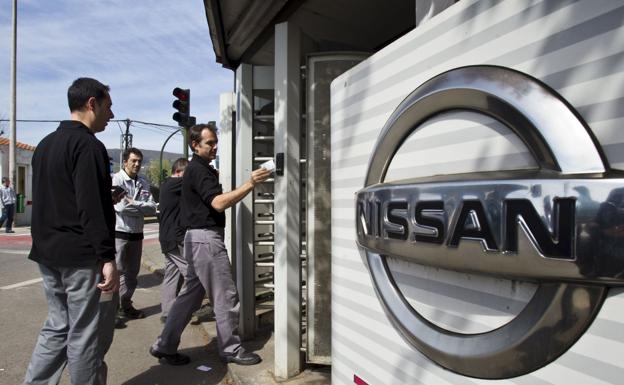 Los trabajadores de Nissan Barcelona viajan hoy y se alojarán en Comillas