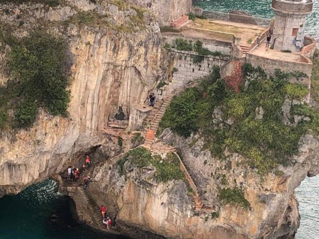 La Guardia Civil rescata a cinco senderistas perdidos durante 16 horas en una zona de Soba por la niebla