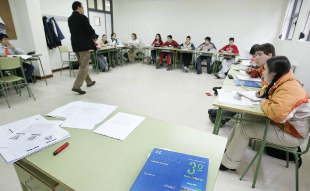 Los directores de Secundaria de Cantabria piden más profesores y medidas de seguridad frente al covid