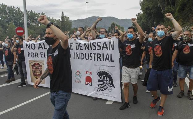 Adiós de los trabajadores de Nissan Barcelona