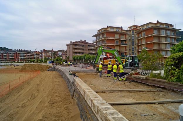 Las obras de urbanización del paseo marítimo de Castro Urdiales llegan a su fin