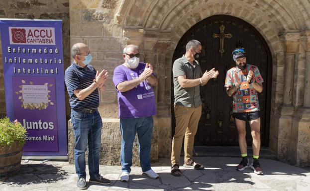 Un deportista con Crohn recorre el Camino Lebaniego para dar a conocer esta afección