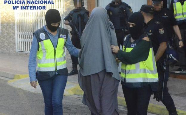 Neutralizada en Badalona una célula de reclutadores de adeptos para grupos yihadistas