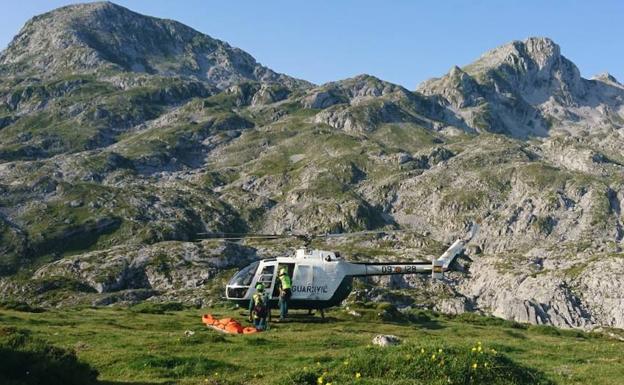 Fallece en los Picos de Europa el presidente del grupo de montaña San Bernardo de Turón